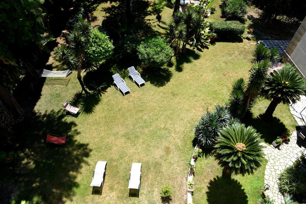 Aedes B&B Il Giardino Dei Sogni Lecce Zewnętrze zdjęcie